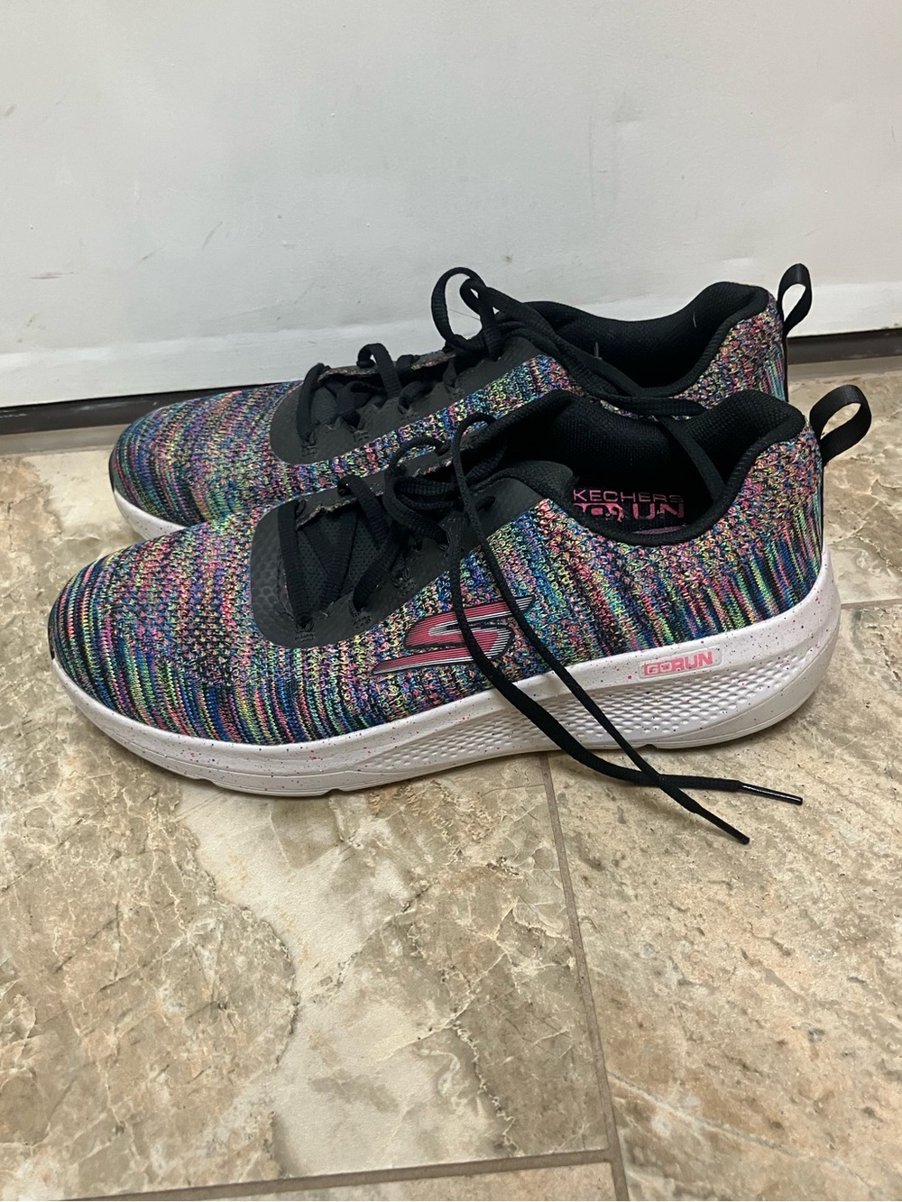 Skechers Women's Go Run Elevate Athletic Sneaker Shoe 9.5
